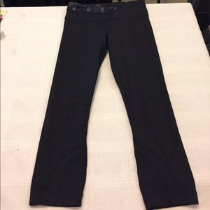 Lululemon Inspire Crops